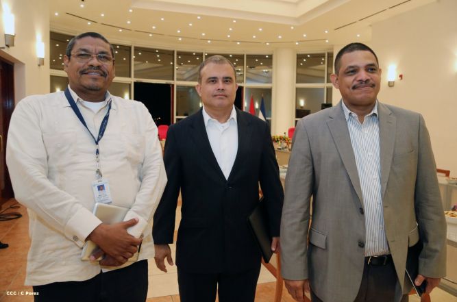 Presidente Daniel se reúne con directivos de AMCHAM