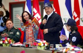 Acto del 38 Aniversario de fundación de la Policía Nacional