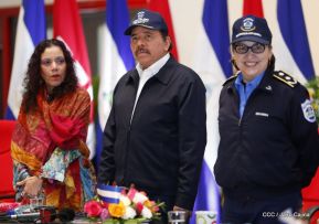 Acto del 38 Aniversario de fundación de la Policía Nacional