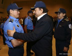 Acto del 38 Aniversario de fundación de la Policía Nacional