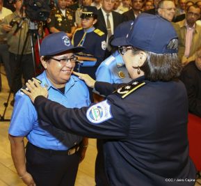 Acto del 38 Aniversario de fundación de la Policía Nacional