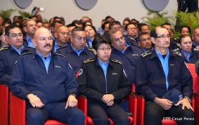 Acto del 38 Aniversario de fundación de la Policía Nacional