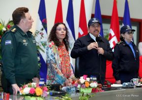 Acto del 38 Aniversario de fundación de la Policía Nacional