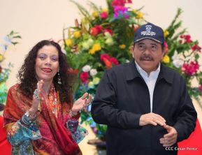 Acto del 38 Aniversario de fundación de la Policía Nacional