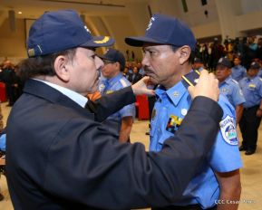 Acto del 38 Aniversario de fundación de la Policía Nacional