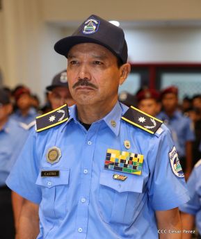 Acto del 38 Aniversario de fundación de la Policía Nacional