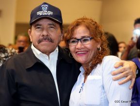 Acto del 38 Aniversario de fundación de la Policía Nacional