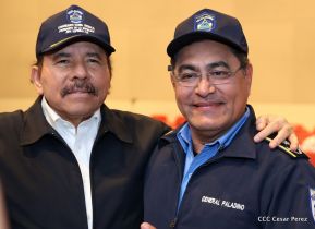 Acto del 38 Aniversario de fundación de la Policía Nacional