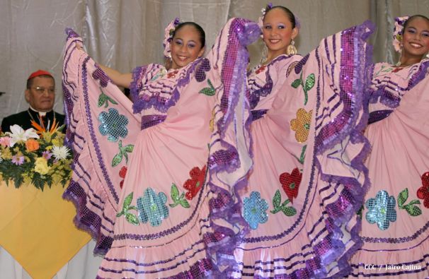 Celebración del Onomástico del Cardenal Miguel en Masaya