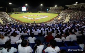 Histórica inauguración de moderno Estadio Nacional de Béisbol "Dennis Martínez"