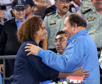 Histórica inauguración de moderno Estadio Nacional de Béisbol "Dennis Martínez"