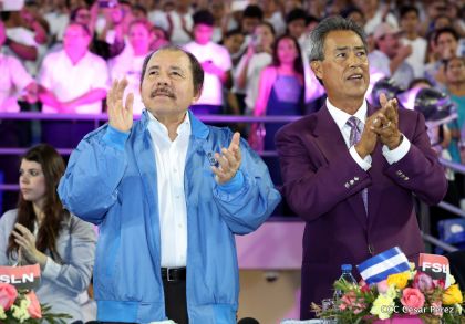 Histórica inauguración de moderno Estadio Nacional de Béisbol "Dennis Martínez"