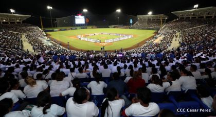Histórica inauguración de moderno Estadio Nacional de Béisbol "Dennis Martínez"