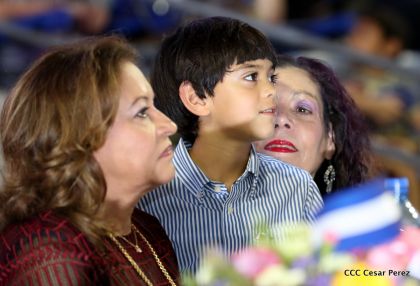 Histórica inauguración de moderno Estadio Nacional de Béisbol "Dennis Martínez"