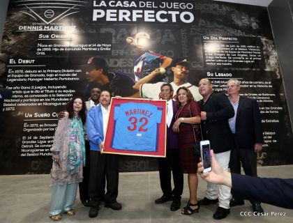 Histórica inauguración de moderno Estadio Nacional de Béisbol "Dennis Martínez"