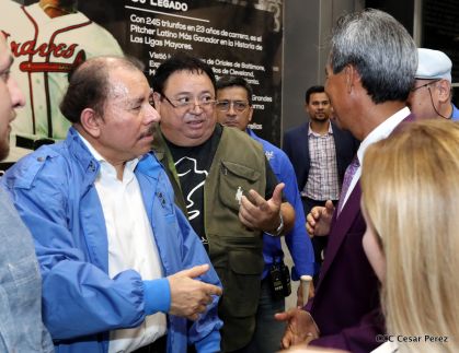Histórica inauguración de moderno Estadio Nacional de Béisbol "Dennis Martínez"