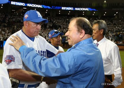 Histórica inauguración de moderno Estadio Nacional de Béisbol "Dennis Martínez"