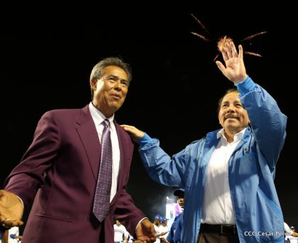 Histórica inauguración de moderno Estadio Nacional de Béisbol "Dennis Martínez"