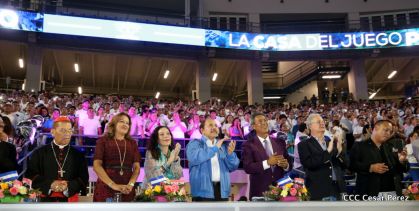 Histórica inauguración de moderno Estadio Nacional de Béisbol "Dennis Martínez"