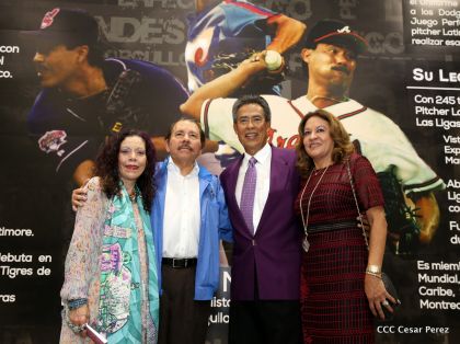 Histórica inauguración de moderno Estadio Nacional de Béisbol "Dennis Martínez"