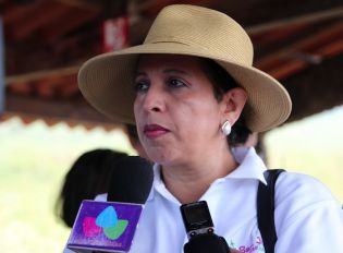 Comisario de Desarrollo UE en visita a Nicaragua