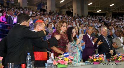 Histórica inauguración de moderno Estadio Nacional de Béisbol "Dennis Martínez"