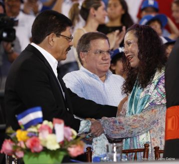 Histórica inauguración de moderno Estadio Nacional de Béisbol "Dennis Martínez"