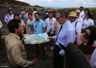 Comisario de Desarrollo UE en visita a Nicaragua