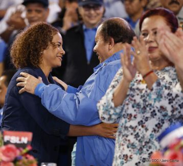 Histórica inauguración de moderno Estadio Nacional de Béisbol "Dennis Martínez"