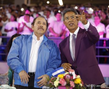Histórica inauguración de moderno Estadio Nacional de Béisbol "Dennis Martínez"