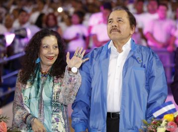Histórica inauguración de moderno Estadio Nacional de Béisbol "Dennis Martínez"
