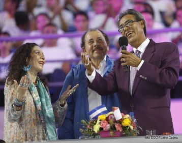 Histórica inauguración de moderno Estadio Nacional de Béisbol "Dennis Martínez"