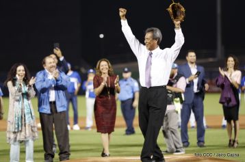 Histórica inauguración de moderno Estadio Nacional de Béisbol "Dennis Martínez"