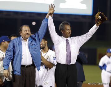 Histórica inauguración de moderno Estadio Nacional de Béisbol "Dennis Martínez"