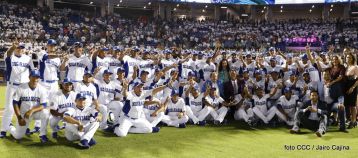 Histórica inauguración de moderno Estadio Nacional de Béisbol "Dennis Martínez"