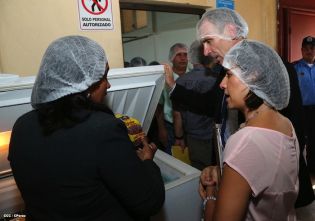 Comisario de Desarrollo UE en visita a Nicaragua