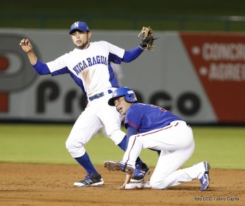 Tercer partido de la Serie Inaugural del Estadio Nacional Dennis Martínez