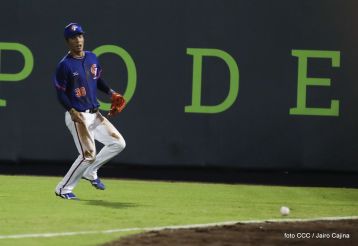 Tercer partido de la Serie Inaugural del Estadio Nacional Dennis Martínez