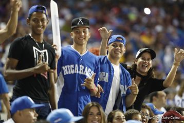 Tercer partido de la Serie Inaugural del Estadio Nacional Dennis Martínez