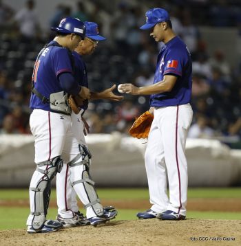 Tercer partido de la Serie Inaugural del Estadio Nacional Dennis Martínez