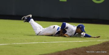 Tercer partido de la Serie Inaugural del Estadio Nacional Dennis Martínez