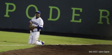Tercer partido de la Serie Inaugural del Estadio Nacional Dennis Martínez