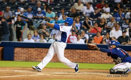 Tercer partido de la Serie Inaugural del Estadio Nacional Dennis Martínez