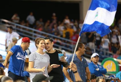 Tercer partido de la Serie Inaugural del Estadio Nacional Dennis Martínez