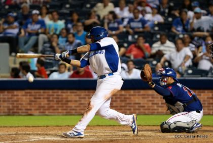 Tercer partido de la Serie Inaugural del Estadio Nacional Dennis Martínez