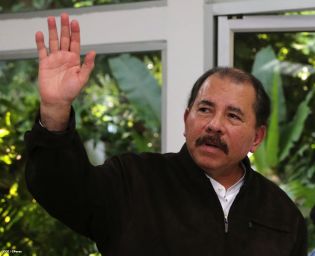 Presidente Daniel se reúne con Comisario de la Unión Europea