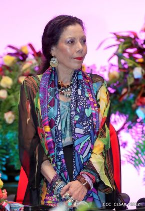 Daniel y Rosario conmemoran el 41 aniversario del paso a la inmortalidad del Comandante Carlos