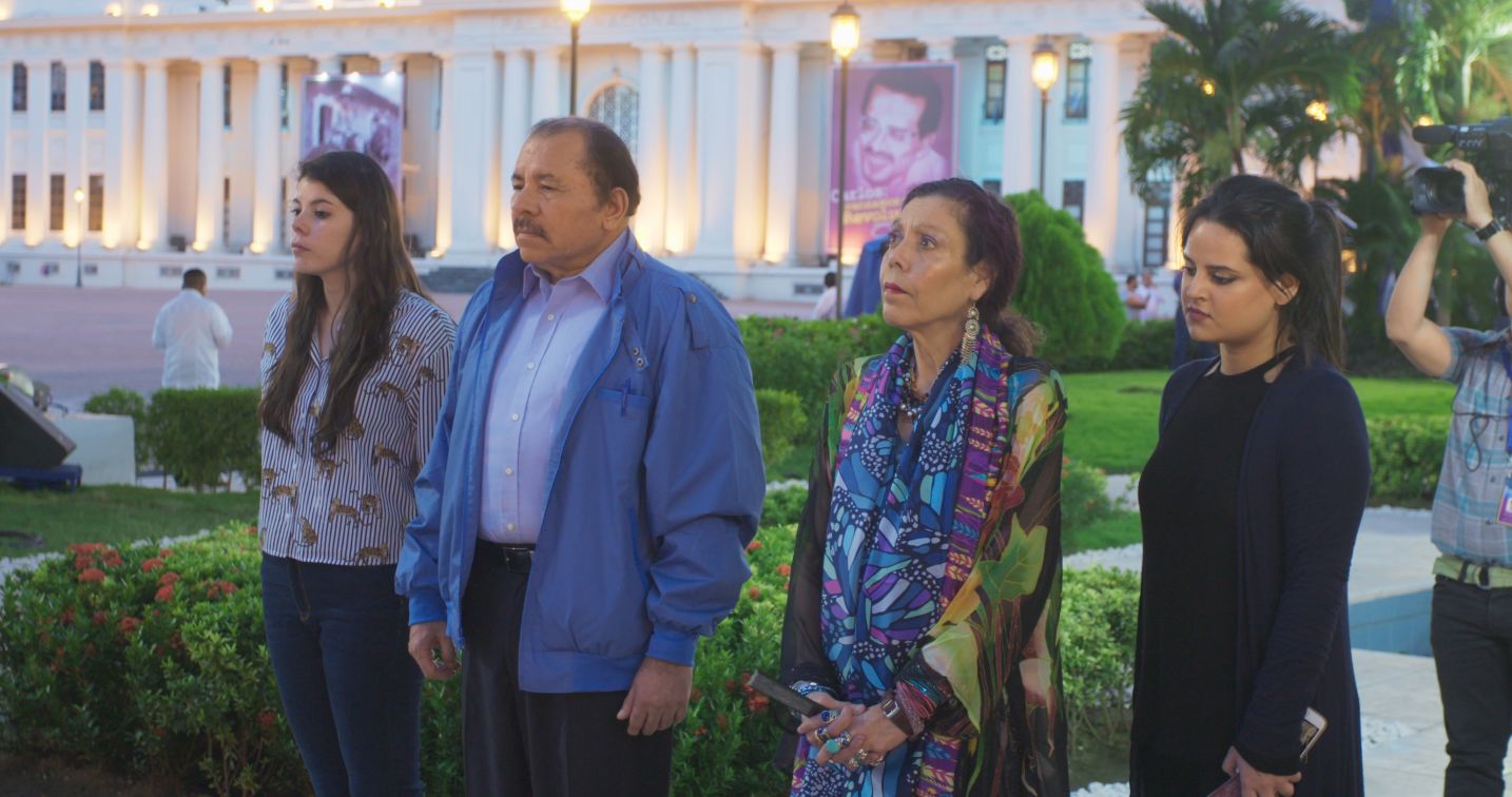 Daniel y Rosario conmemoran el 41 aniversario del paso a la inmortalidad del Comandante Carlos