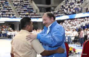Inauguración del Polideportivo Alexis Argüello