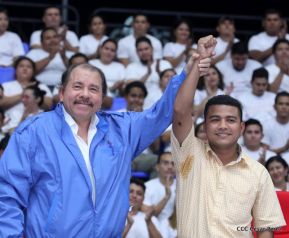 Inauguración del Polideportivo Alexis Argüello